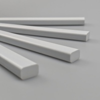 Perfil de PVC Ecológico, Duradero y de Alta Calidad con Borde Triangular para Paredes de Hormigón - Servicio OEM/ODM