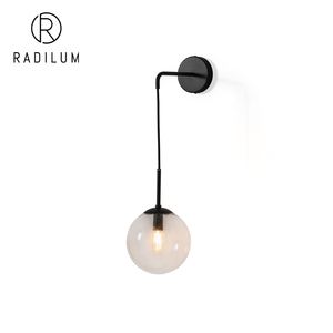 Applique Murale Moderne en Fer, Cuivre et Verre, Style Nordique Minimaliste, <span class=keywords><strong>Lampe</strong></span> <span class=keywords><strong>de</strong></span> <span class=keywords><strong>Chevet</strong></span> pour Chambre, Décoration Créative pour Hôtel, Luminaire Mural Globe Transfrontalier - Product Image 1