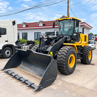 CE-Zertifizierter 4WD Radlader mit Hydraulischer Wärmeableitung 30 °   Kletterfähige 5-Tonnen-Frontlader für den Bergbau