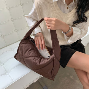 Sac à main tendance pour femme, sac fourre-tout de qualité, sac à main en nylon, sac à main pour femme - Product Image 6