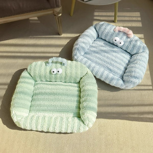 Dopamine-inspired color scheme, warm winter pet <b>sofa</b>, small <b>dog</b> sleeping mat, soft cushion, winter special for puppies - Product Image 2