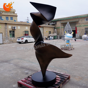 Scultura in Metallo Astratta Personalizzata di Grandi Dimensioni, Statua in Acciaio Inossidabile per Decorazione Paesaggistica di Ville e Giardini - Product Image 5