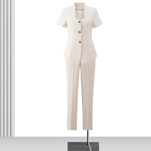 Costume <span class=keywords><strong>d</strong></span>'été bleu marine pour femmes haut de gamme Salon de beauté vêtements de <span class=keywords><strong>travail</strong></span> professionnels blazers minces à manches courtes <span class=keywords><strong>d</strong></span>'<span class=keywords><strong>esthéticienne</strong></span> pour femmes - Product Image 4