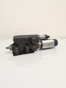 Série A10VSO ED72 en acier au carbone, commande hydraulique, origine DE, emballage en bois pour moteurs de machines - Product Image 2