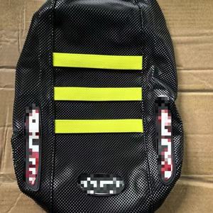 Funda de Asiento Completa de Plástico y Goma Acanalada <span class=keywords><strong>SNOR</strong></span> Motorcycle Pro, Antideslizante, para el Lado del Pasajero, Modelo Surron Lightbee X S Todoterreno - Product Image 3