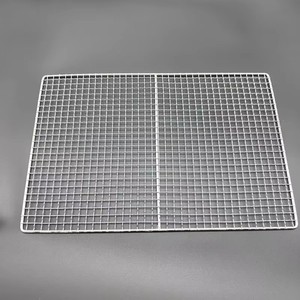 Grille de barbecue carrée en acier galvanisé jetable et épaissie pour la cuisson en extérieur, la restauration et les pique-niques - Product Image 2