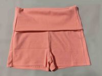 Ensemble de vêtements de détente essentiels en deux pièces avec un haut court uni et des shorts en tissu extensible doux pour la maison et le quotidien, logo personnalisé OEM ODM