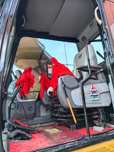 รถขุดตีนตะขาบ Caterpillar 320DL มือสองจากโรงงานโดยตรง สภาพดีเยี่ยม รถขุดไฮดรอลิก CAT 320 DL มือสองสำหรับขาย - Product Image 5