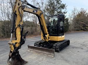 Mini-excavatrice d'occasion 5 tonnes CAT305, machine de construction Caterpillar 305, excavatrice sur chenilles d'occasion, accessoire tarière, certifiée CE - Product Image 5