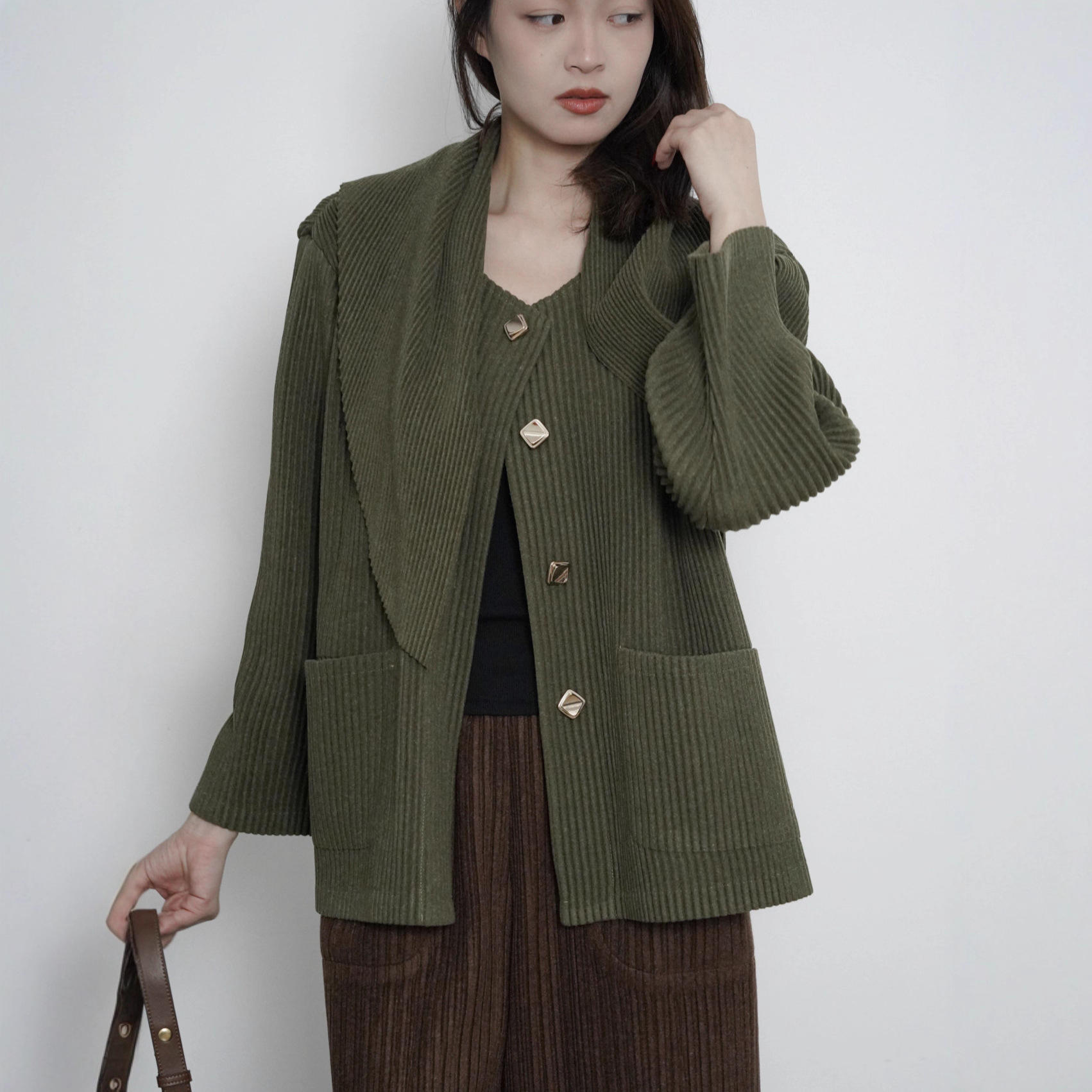 สีเขียว