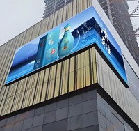 Pantalla publicitaria holográfica con efecto de ventilador que presenta imágenes estéreo flotantes, portátil y fácil de instalar para tiendas creativas.