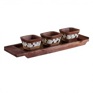 Plateau de service en bois de pin de haute qualité - Vaisselle en gros, plat multifonction, compatible lave-vaisselle, personnalisable - Product Image 1