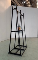 SANDE Großformatiger Musterpräsentationsständer Maßgefertigtes Schwarzes Steinpräsentationsregal Ausstellungsregal für Marmor und Granit