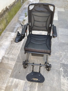 Silla de Ruedas Eléctrica Plegable de Aleación de Aluminio, Ligera, de 9.8 Kg, para Personas con Discapacidad y Adultos Mayores, Batería de 6/10/20AH - Product Image 5