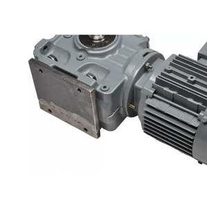 Nouveau Moteur à Engrenages Hélicoïdaux SEURODRIVE - Réducteur à Engrenages Coniques K97 DRE112M4/TH en Stock - Product Image 3