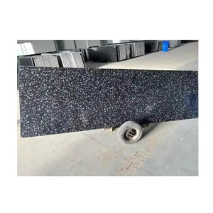 Fournisseur d'usine en gros, dalle de granit noir à pièces, surface polie, comptoir de cuisine moderne et décoration de sol pour la maison, Inde - Product Image 1