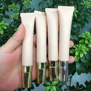 Brillo Labial Voluminizador de Venta Caliente, Etiqueta Privada, Voluminizador Extremo de <span class=keywords><strong>Labios</strong></span>, Aceite de Brillo con Ácido Hialurónico - Product Image 4