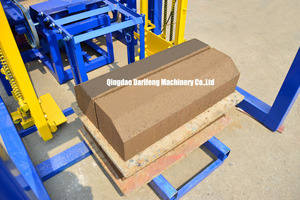 Macchina Semiautomatica QT4-26 per la Produzione di Mattoni e Blocchi in Calcestruzzo, Rapido Guadagno - Product Image 6