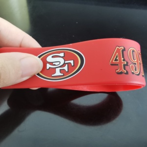 <span class=keywords><strong>Los</strong></span> <span class=keywords><strong>Angeles</strong></span> Chargers Custom NFLTeam bracciale bracciale in Silicone resistente tifoso di calcio celebrazione Set 2 Pack - Product Image 3