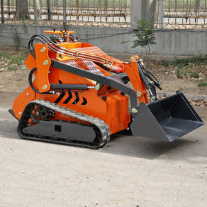 Machine de terrassement multifonctionnelle sur chenilles pour l'excavation, le désherbage et le nettoyage des chaussées - Product Image 3