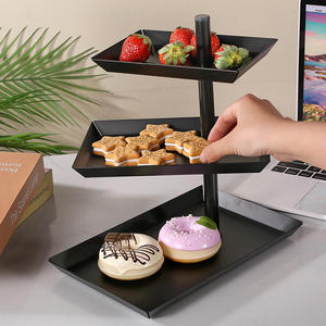 Plateaux de service réutilisables à 3 niveaux avec support de présentation en métal noir pour cupcakes, service de nourriture, dessert, fruits - Product Image 2