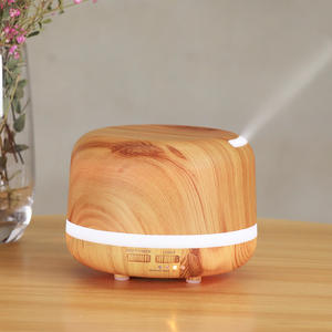 Difusor de aroma con efecto madera JCSY-167, humidificador ultrasónico de 0.5L con luz y temporizador para uso en el hogar, oficina o escritorio. - Product Image 3