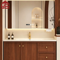 Meubles de salle de bain personnalisables en bois de noyer, durables, en bois massif, vente en gros, miroir LED anti-buée avec rangement
