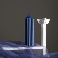 Lilin Pilar Geometris Bergaris Vertikal Biru Dongker dengan Ujung Piramida, Lilin Dekoratif Berbahan Lilin, Logo Kustom, Dekorasi Meja Pernikahan & Rumah