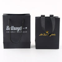 Sacs en papier personnalisés avec logo, sacs cadeaux écologiques jetables pour la vente au détail, emballage pour boutiques de vêtements