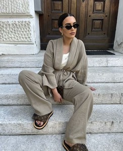 <span class=keywords><strong>Ensemble</strong></span> deux pièces <span class=keywords><strong>chic</strong></span> bohème décontracté pour <span class=keywords><strong>femme</strong></span> : haut kimono texturé croisé et <span class=keywords><strong>pantalon</strong></span> large – Collection été 2026 - Product Image 6