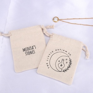 Bolsa de Joyería de Lona Natural con Cordón, 8 Oz, con Logotipo Personalizado, Bolsa de Regalo de Algodón Orgánico Pequeña - Product Image 3