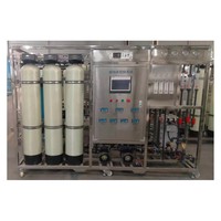Distillateur Antiscalant à membrane Mini usine de traitement de l'eau de dessalement d'eau de mer