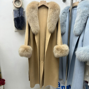 Cappotto Lungo Invernale Elegante da <span class=keywords><strong>Donna</strong></span> in Lana e Cashmere a Doppia Faccia con Collo in Vera Pelliccia di Volpe, Design Vintage, Colore Marrone Maillard - Product Image 4