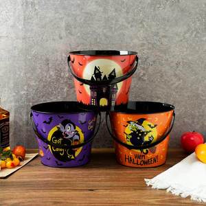 Secchiello in ferro a forma di zucca con grafica di strega e pipistrelli di Halloween, simpatico cartone animato, portatile, per dolcetti o scherzi per bambini, decorazione per la scuola materna - Product Image 4