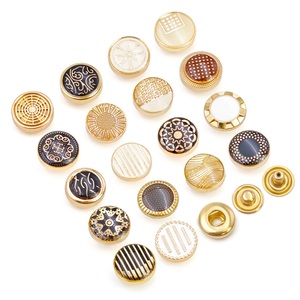 Camisa Cuadrada Personalizable al por Mayor para Hombre, Thobe Árabe con Botones Cuadrados Decorativos - Product Image 5