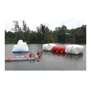 Tour <span class=keywords><strong>d</strong></span>'<span class=keywords><strong>eau</strong></span> gonflable flottante et toboggan pyramidal <span class=keywords><strong>pour</strong></span> usage domestique et parc aquatique, 1 pièce MOQ, matériau PVC - Product Image 5