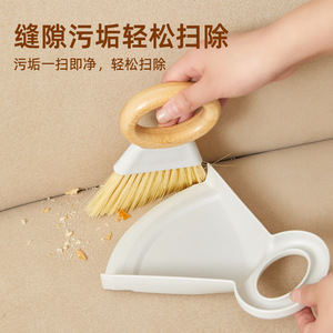 Mini escoba y recogedor de bambú con gancho para colgar, herramienta de limpieza de escritorio - Product Image 4