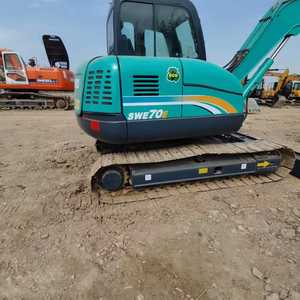 Mini-excavatrice d'occasion Sunward Swe70E, 7 tonnes, chenillée, fabriquée en Chine, avec moteur et composants PLC, poids opérationnel de 5 tonnes - Product Image 2