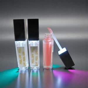 Lumière LED brillant à lèvres avec miroir logo personnalisé haut - Product Image 5