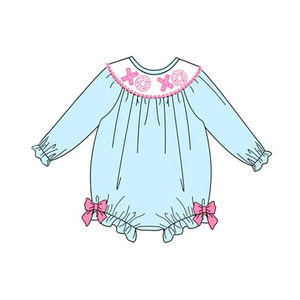 RTS Barboteuse smockée bulle pour petites filles, motif nœuds Saint-Valentin, fleurs et XOXO, en coton élasthanne, vente en gros, vêtements pour bébés et sœurs - Product Image 3