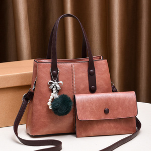 Nouvelle vente en gros de sacs à main de créateur en cuir de luxe pour jeunes femmes sacs fourre-tout en cuir PU tendance matelassé pour femmes - Product Image 5