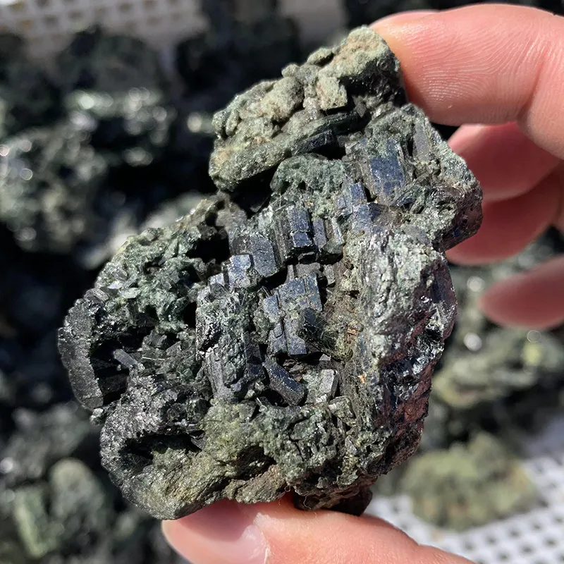 天然治癒結晶euchlorite鉱物標本石英kmaite岩グリーン雲母原石家の装飾用