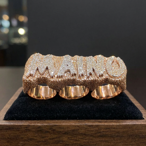 Bague de mariage et d'anniversaire pour homme, plaquée or rose, sertie de moissanite, motif géométrique en lettres, style hip-hop - Product Image 1