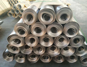 Feuilles <span class=keywords><strong>de</strong></span> <span class=keywords><strong>plomb</strong></span> <span class=keywords><strong>de</strong></span> haute qualité, pureté 99,99 %, <span class=keywords><strong>en</strong></span> rouleaux <span class=keywords><strong>de</strong></span> 3 mm pour blindage radiologique et insonorisation - Dimensions et épaisseurs personnalisées disponibles - Product Image 5