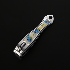 Cortauñas y Recortadores de Uñas de Acero Inoxidable R297 con Punta Plana de 15 mm, Tamaño Adulto, Venta al por Mayor para Manicura - Product Image 3