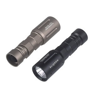 Lampe torche LED Modlite M-PLHV2, batterie CR123A, haute puissance, longue portée, lumière blanche, pour l'extérieur - Product Image 1