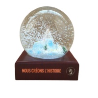 2025 Offres Spéciales plus récent boule à neige de Noël globe d'eau personnalisé globe d'eau de neige