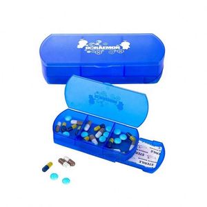 Boîte à pilules promotionnelle en plastique 2-en-1 avec 8 pansements sans latex inclus, distributeur à compartiments séparés pour cadeaux publicitaires - Product Image 3
