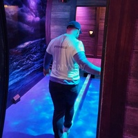 Équipement d'expérience interactive immersive pour salle de jeux : Jeu de défi d'équilibre en salle avec effets de mouvement marin