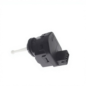 Moteur de réglage de la hauteur des phares 3B0941295A pour Volkswagen Passat B5 Variant 1996-2001 12V - Product Image 1